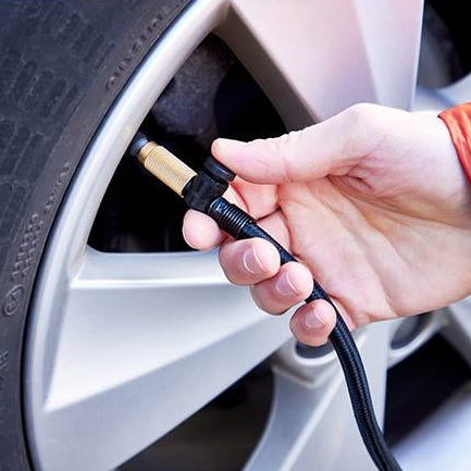 Letar du efter tillbehör till elbilar? Hos GreenCarGear har vi allt från bilvårdsprodukter, laddare för elbil, tillbehör för elbilsladdning hemma med mera. Du hittar allt Tesla-tillbehör, VW ID 4-tillbehör och Ford Mustang Mach E-tillbehör.
