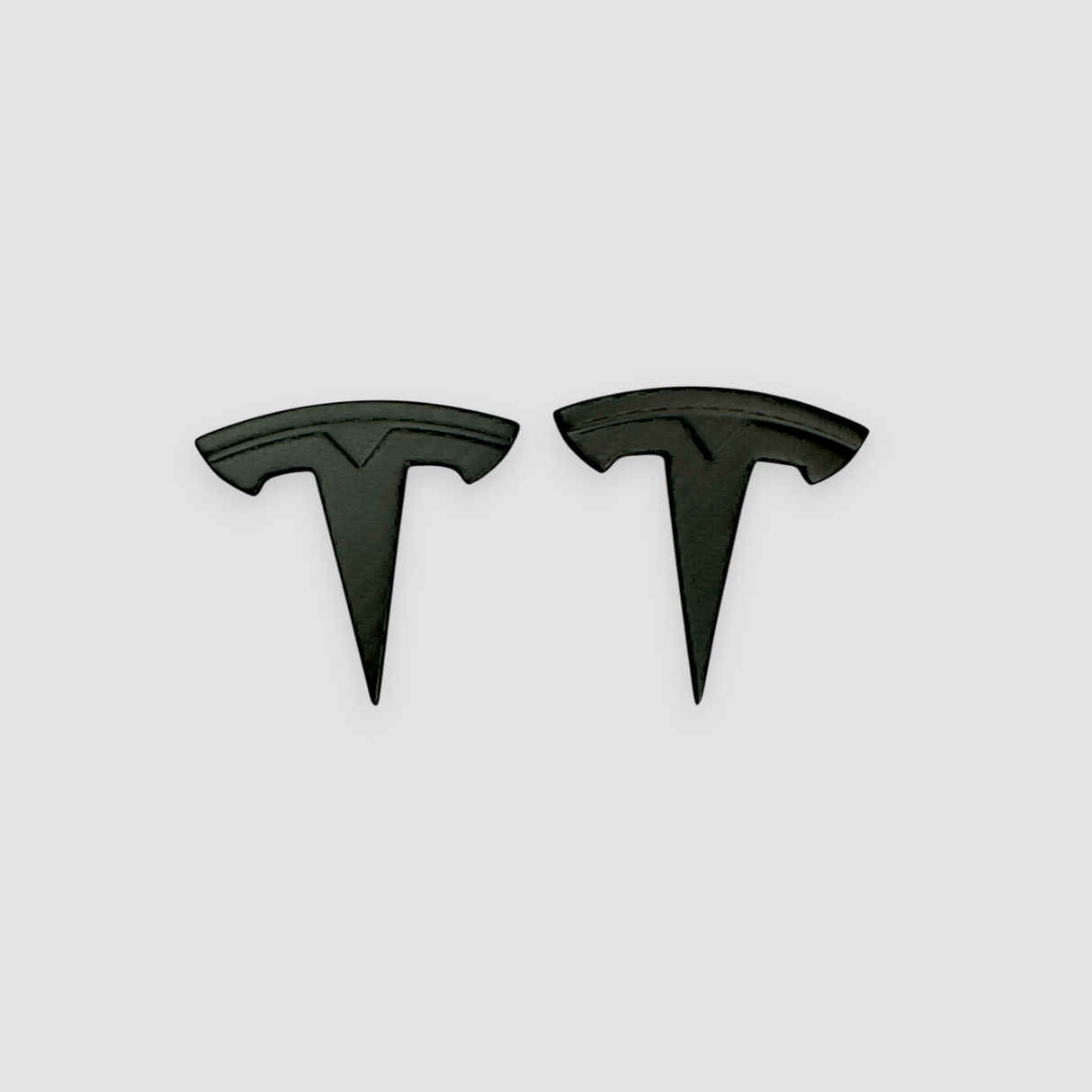 Emblem i äkta matt kolfiber för Tesla Model 3/Y