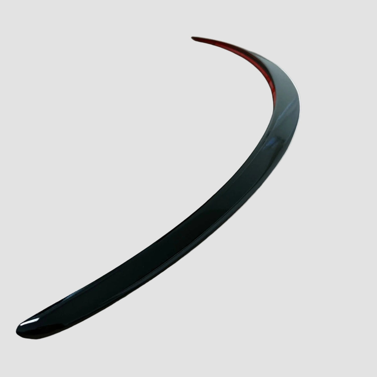 Performance spoiler (ABS + Coating) Passar till Tesla Model 3 Highland