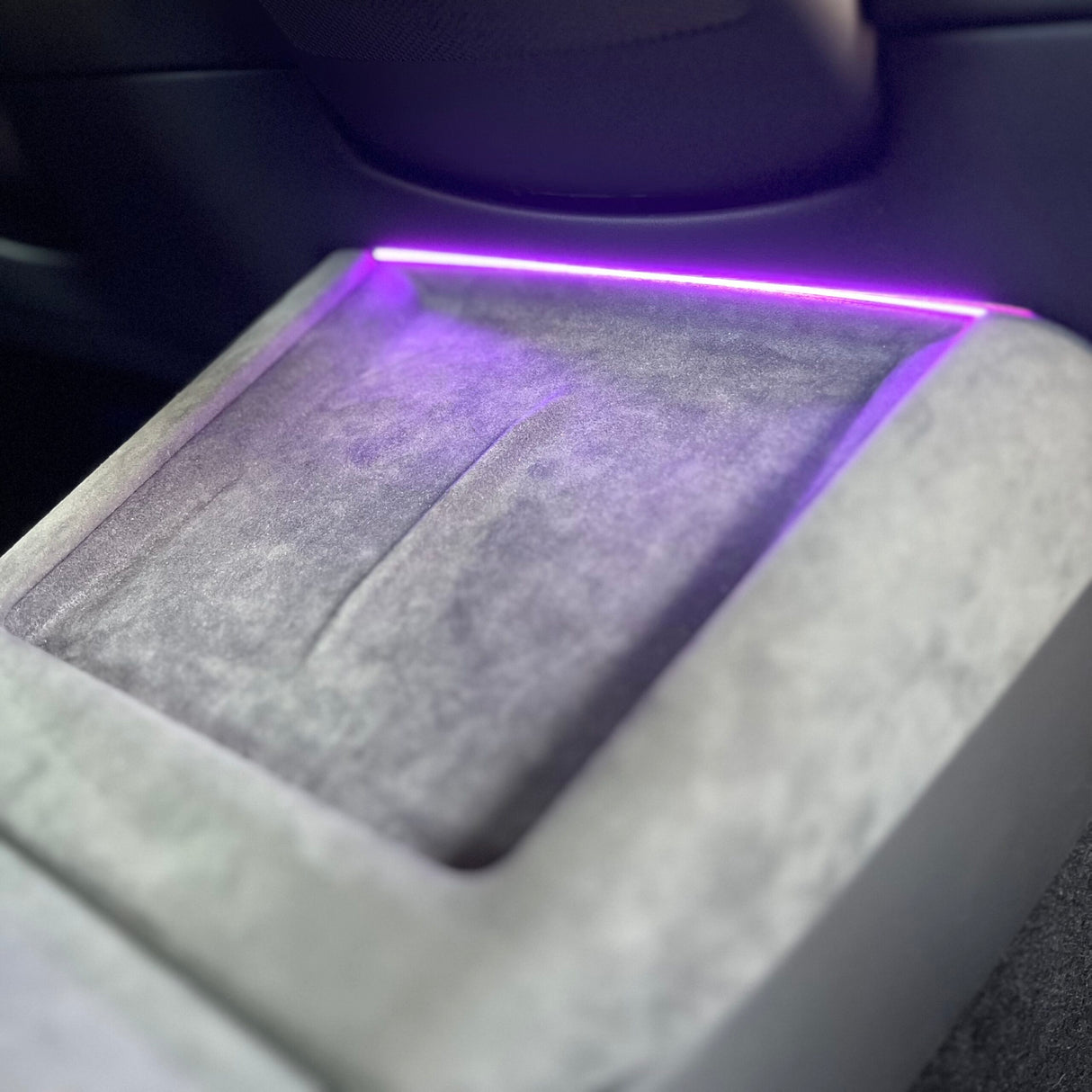 LED konsolljus till Tesla Model 3/Y
