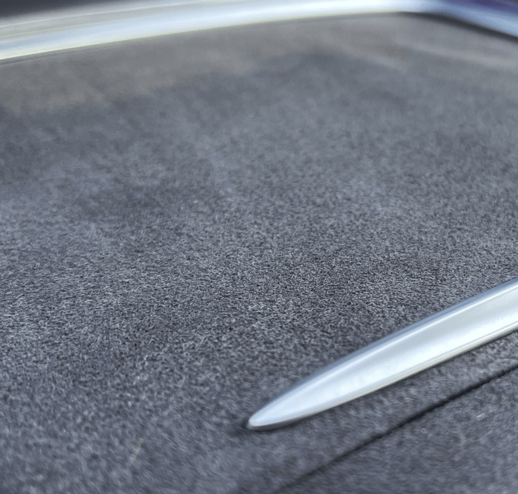 Folie-cover till mittkonsollen till Tesla Model 3/Y