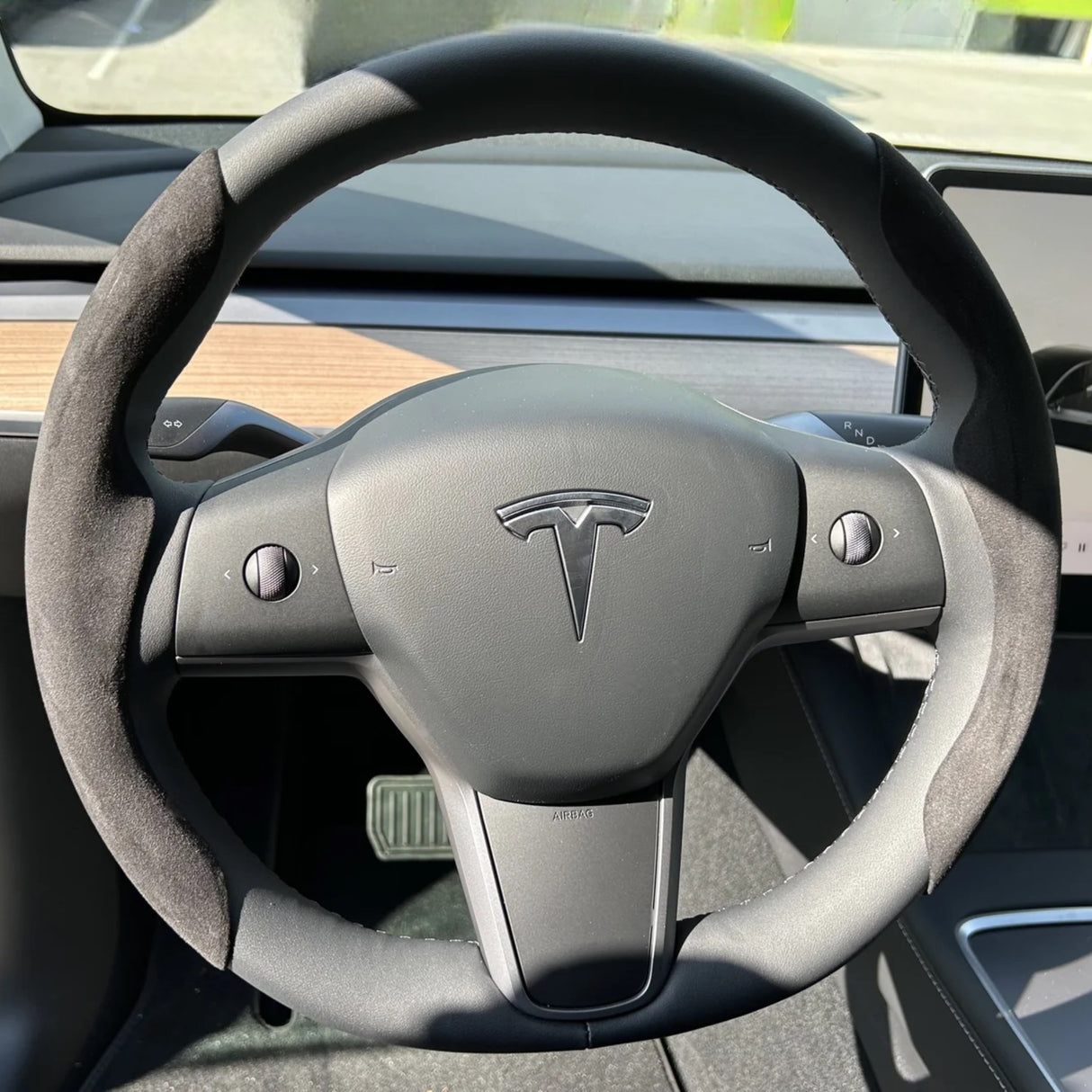 Rattöverdrag för Tesla – Mjuk komfort och stilren look