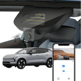 FitCamX Dashcam för Volvo EX30 2024, med appvisning och bilmodell.