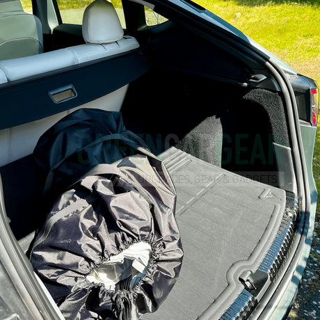 Letar du efter tillbehör till elbilar? Hos GreenCarGear har vi allt från bilvårdsprodukter, laddare för elbil, tillbehör för elbilsladdning hemma med mera. Du hittar allt Tesla-tillbehör, VW ID 4-tillbehör och Ford Mustang Mach E-tillbehör.