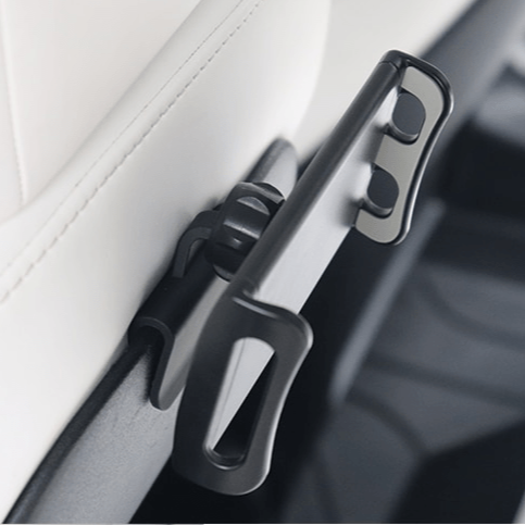 GCG MAX surfplattehållare monterad på bilsäte