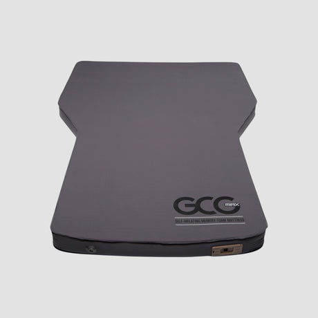 GCG MAX Komfort luftmadrass med memory foam i grå, sedd uppifrån på vit bakgrund.