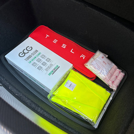 Bild på GCG MAX-matta för det nedersta utrymmet i bagageutrymmet för Tesla Model 3 Highland.