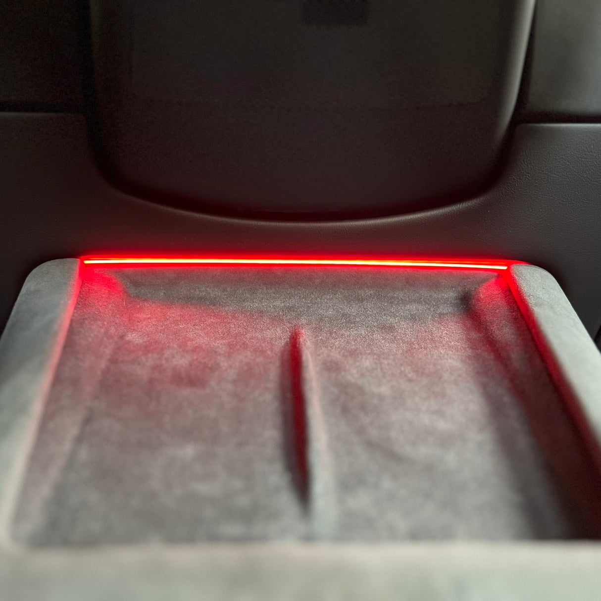LED konsolljus till Tesla Model 3/Y
