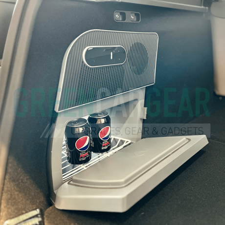 Letar du efter tillbehör till elbilar? Hos GreenCarGear har vi allt från bilvårdsprodukter, laddare för elbil, tillbehör för elbilsladdning hemma med mera. Du hittar allt Tesla-tillbehör, VW ID 4-tillbehör och Ford Mustang Mach E-tillbehör.
