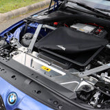 Rati frunk förvaringsbox installerad i en vit BMW i4 frontbagageutrymme
