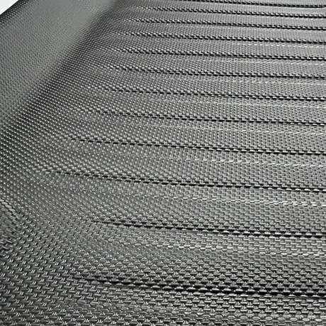 GCG MAX All Weather mattset för Kia EV6, tredelad design med halkfritt och slitstarkt mönster.