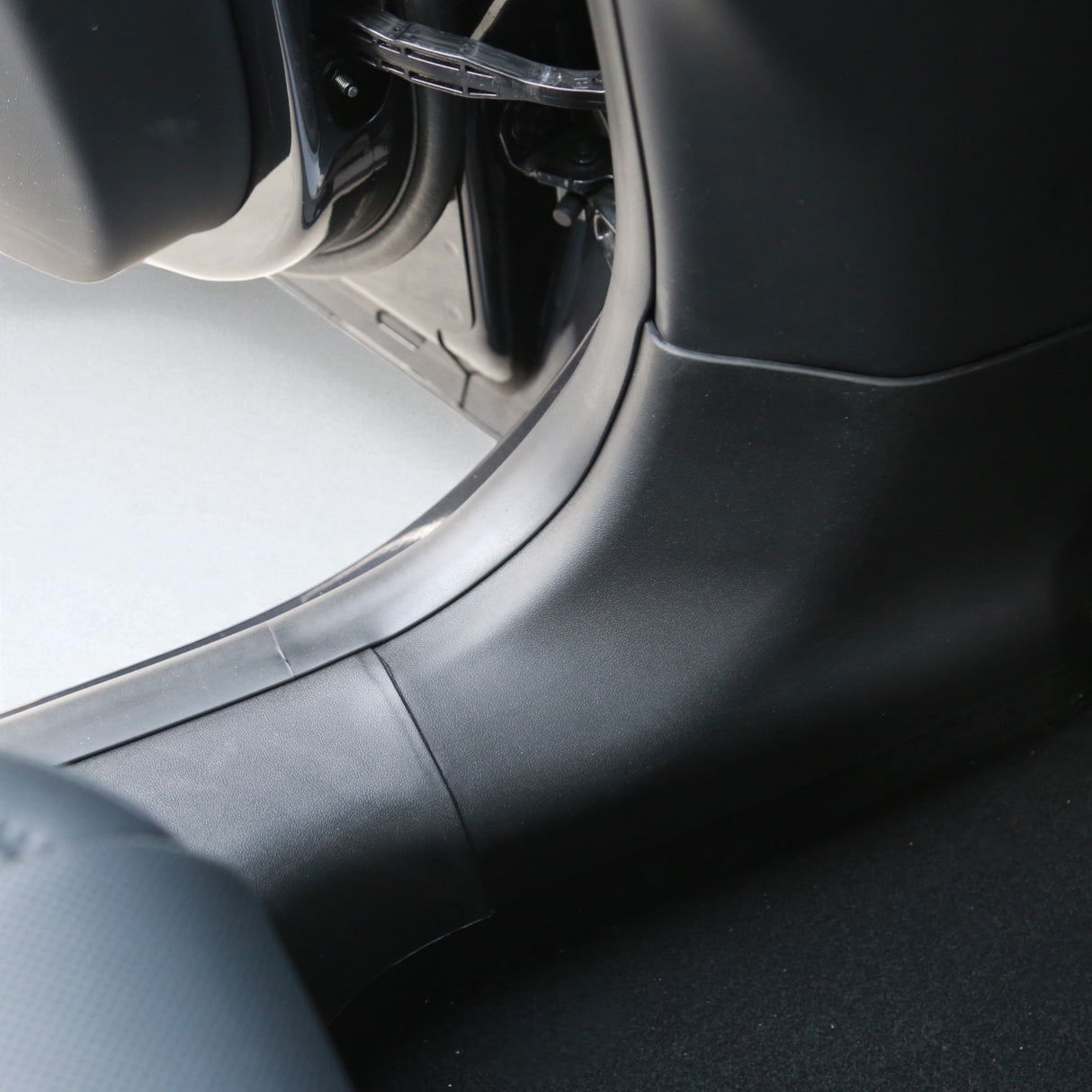 Skyddslister – passar Tesla Model Y 2025-