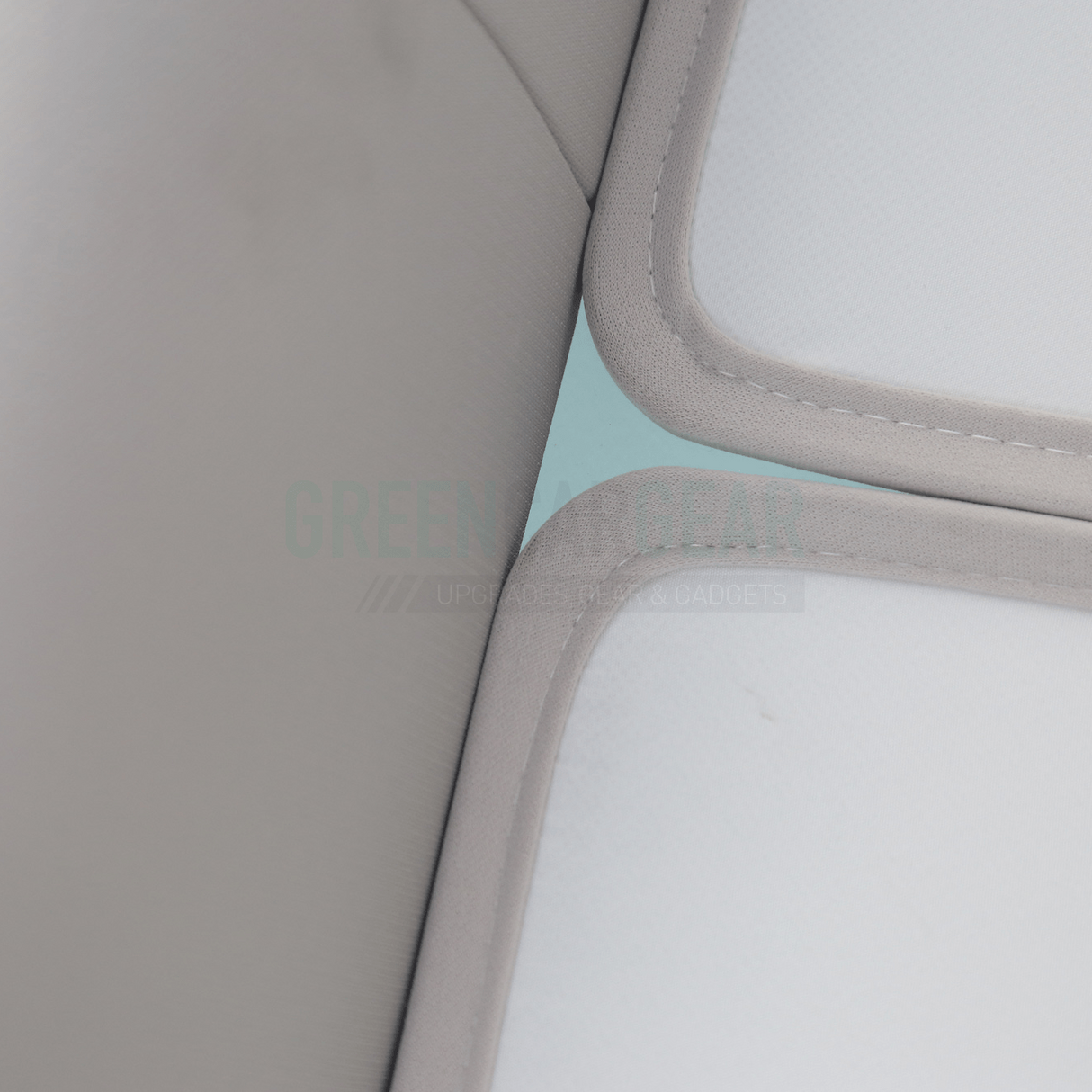 Letar du efter tillbehör till elbilar? Hos GreenCarGear har vi allt från bilvårdsprodukter, laddare för elbil, tillbehör för elbilsladdning hemma med mera. Du hittar allt Tesla-tillbehör, VW ID 4-tillbehör och Ford Mustang Mach E-tillbehör.