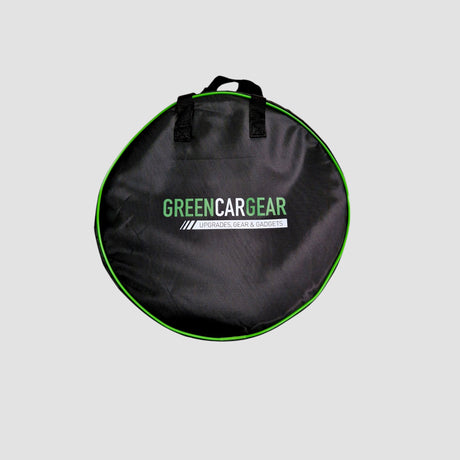 Förvaringsväska för laddkabel eller mobil laddare med GreenCarGear-logotyp.