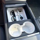 GCGM MAX-box med mugghållare i Tesla Model 3/Y interiör
