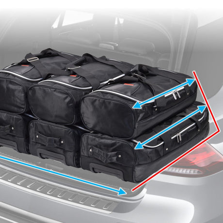 Diagram med pile der viser mål på Car-Bags rejsetasker pakket i bagagerum