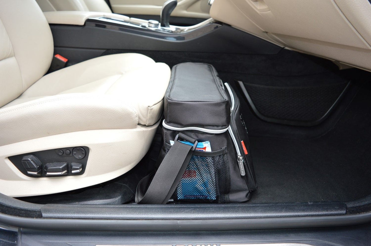 Letar du efter tillbehör till elbilar? Hos GreenCarGear har vi allt från bilvårdsprodukter, laddare för elbil, tillbehör för elbilsladdning hemma med mera. Du hittar allt Tesla-tillbehör, VW ID 4-tillbehör och Ford Mustang Mach E-tillbehör.