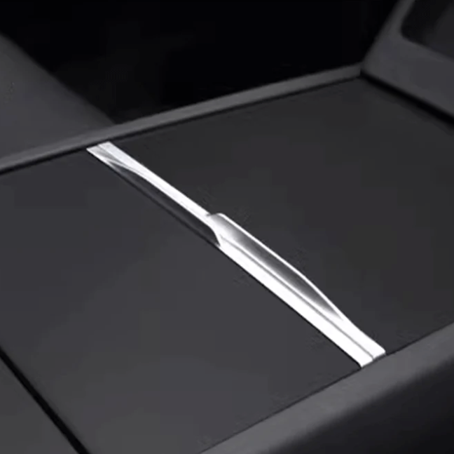 Folieöverdrag till mittkonsolen – Tesla Model 3/Y