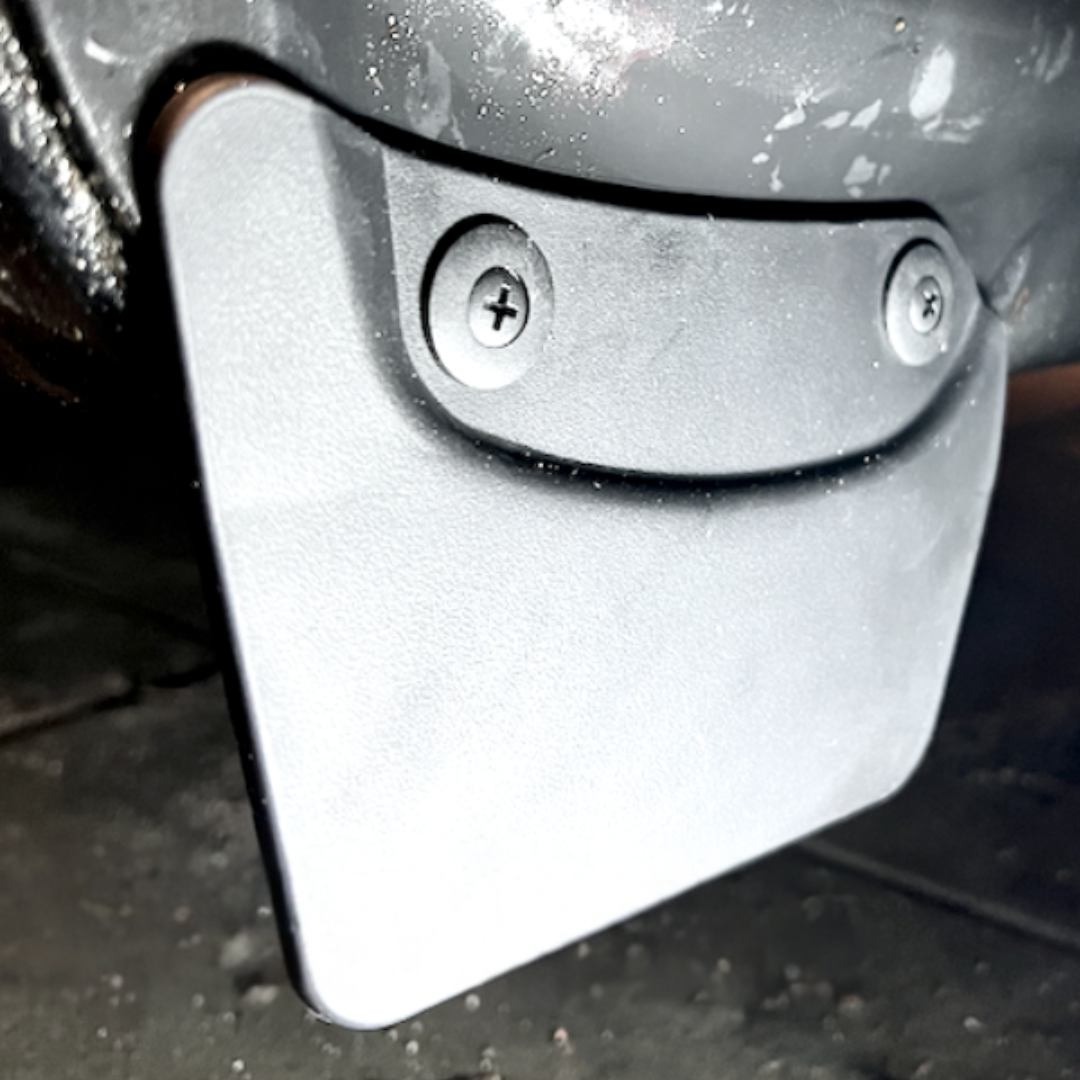 Stänkskydd/mud flaps till Tesla Model Y