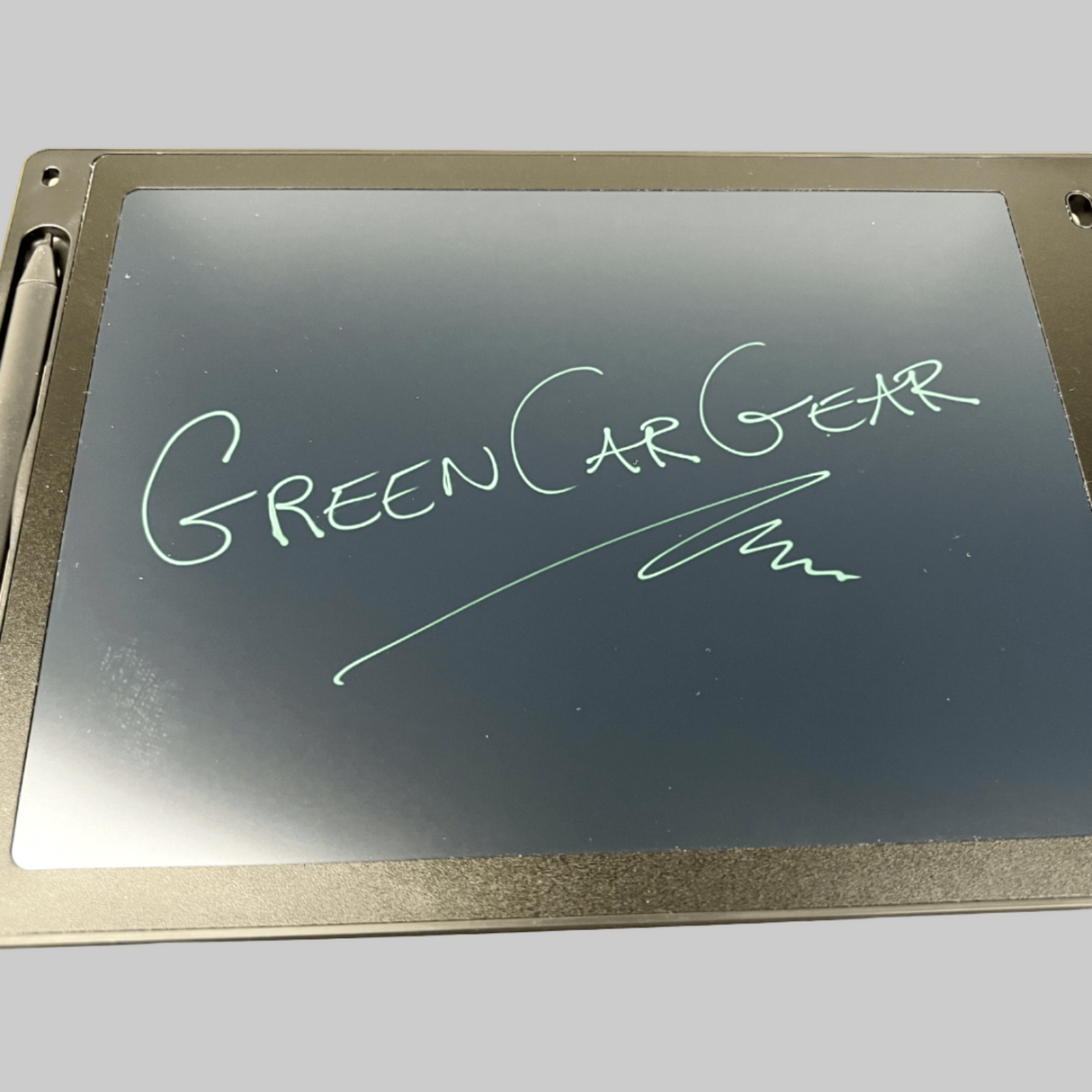 rittavla där det står greencargear på skärmen.